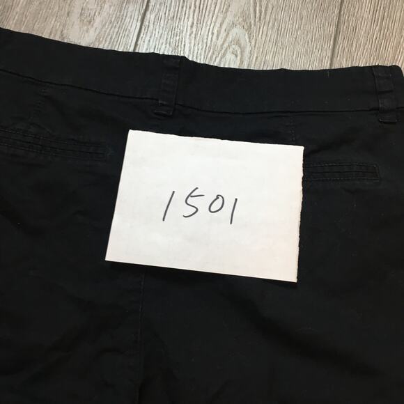 sHORTS - Picture 8 of 8